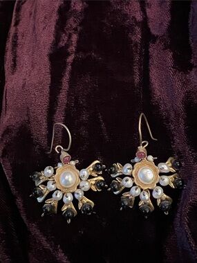 Turkish pierced earrings with gold, pearls and semiprecious stones